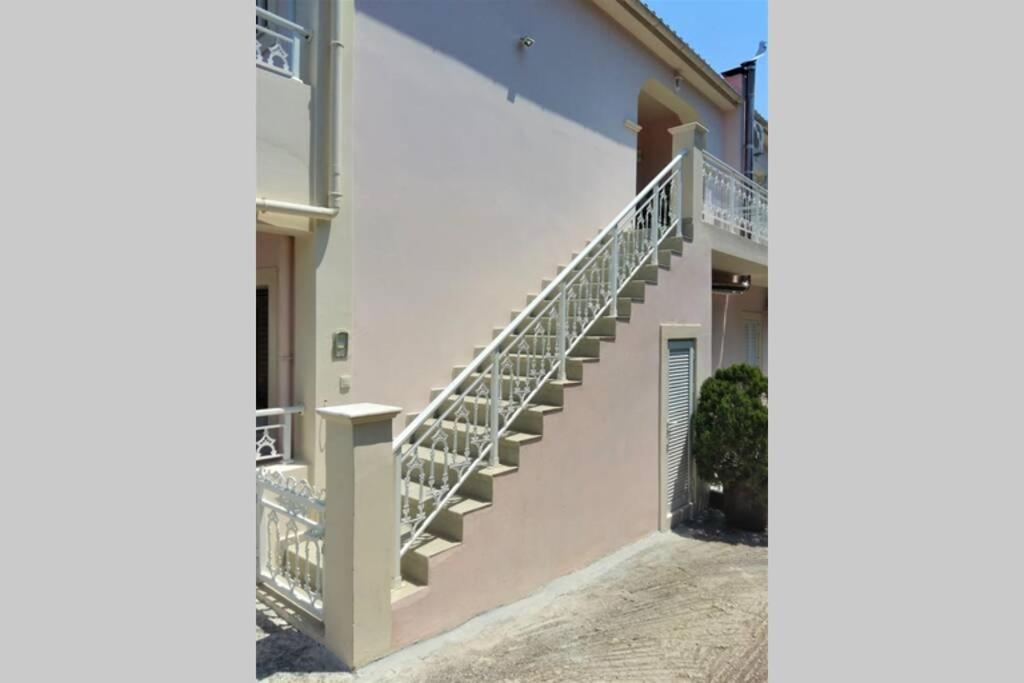 Sea And Mountains View Apartment Argostoli  Ngoại thất bức ảnh